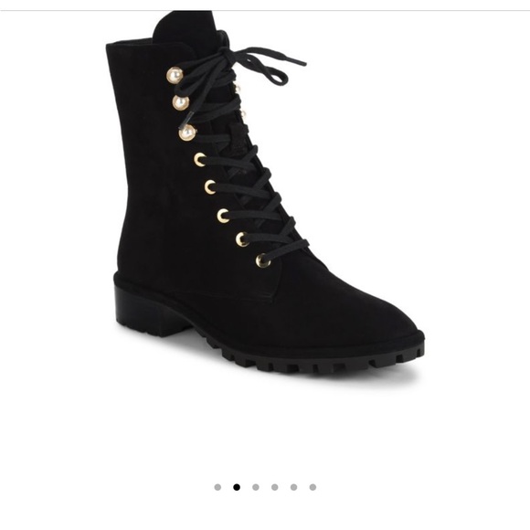 Sz 10. NWT Lustrous faux pearls add a subversive, feminine charm to combat boot - Picture 4 of 15